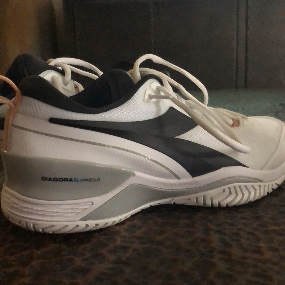 Diadora Tennis Shoes (Speed Blushield 5)